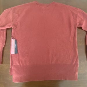 Tahari Cashmere Sweater. NWT.